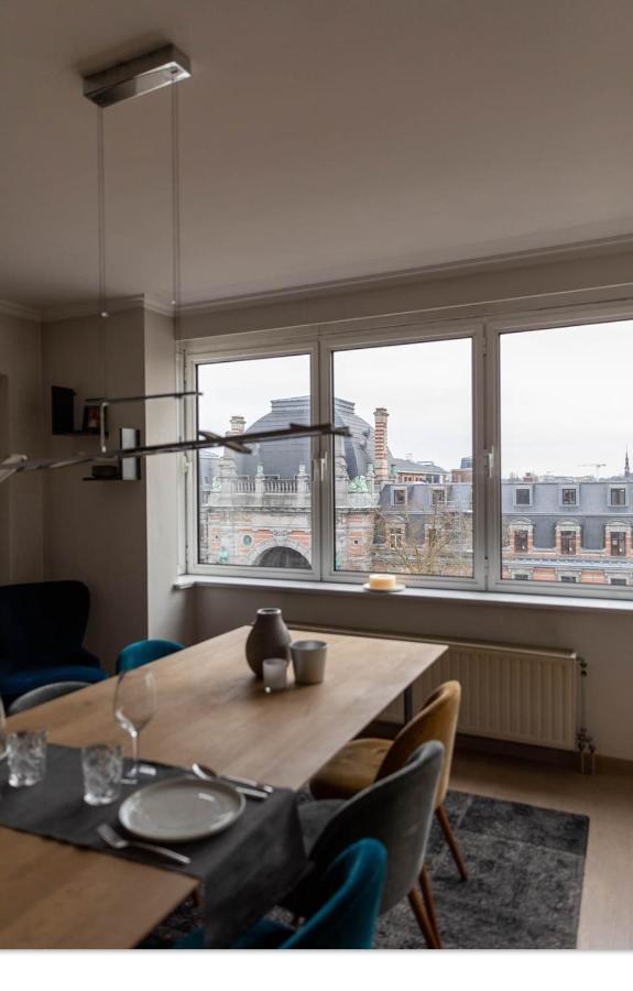 Ruim Appartement Met Prachtig Zicht Op A+ Locatie! 안트베르펜 외부 사진